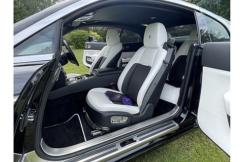 6.6 V12 Black Badge Coupe 2dr Petrol Auto Euro 6 (624 bhp)