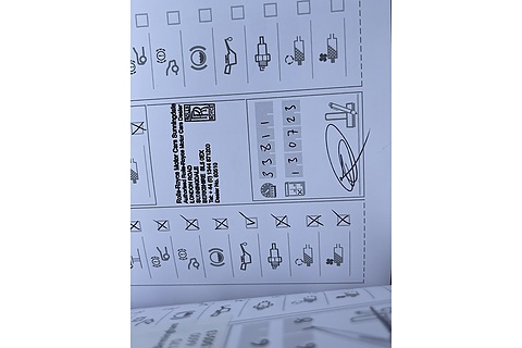 6.6 V12 Black Badge Coupe 2dr Petrol Auto Euro 6 (624 bhp)