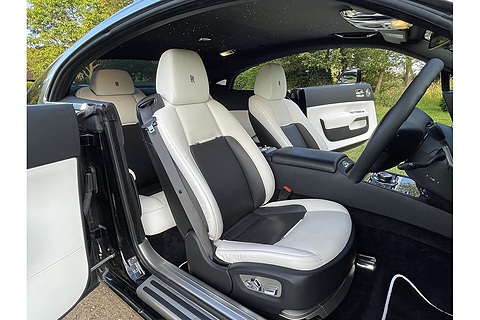 6.6 V12 Black Badge Coupe 2dr Petrol Auto Euro 6 (624 bhp)