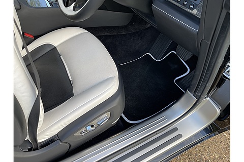 6.6 V12 Black Badge Coupe 2dr Petrol Auto Euro 6 (624 bhp)