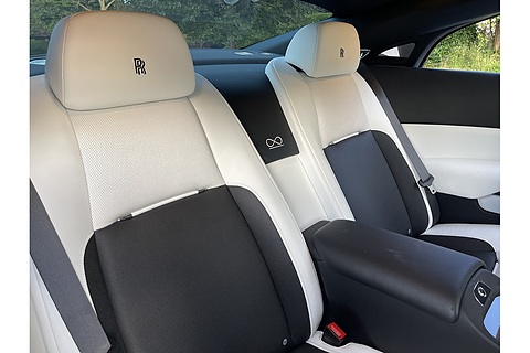 6.6 V12 Black Badge Coupe 2dr Petrol Auto Euro 6 (624 bhp)