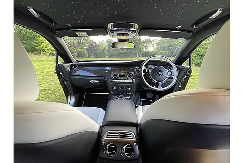 6.6 V12 Black Badge Coupe 2dr Petrol Auto Euro 6 (624 bhp)