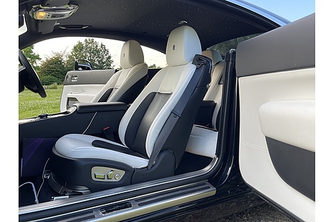 6.6 V12 Black Badge Coupe 2dr Petrol Auto Euro 6 (624 bhp)