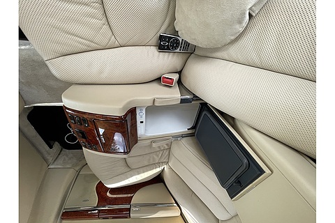 5.5 Limousine 4dr Petrol Automatic (383 g/km, 550 bhp)