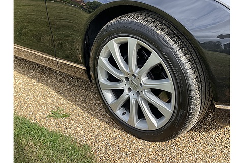 5.5 Limousine 4dr Petrol Automatic (383 g/km, 550 bhp)