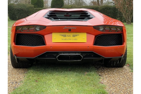 6.5 V12 LP 700-4 Coupe 2dr Petrol ISR 4WD Euro 5 (700 bhp)