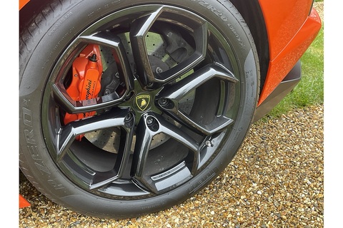 6.5 V12 LP 700-4 Coupe 2dr Petrol ISR 4WD Euro 5 (700 bhp)