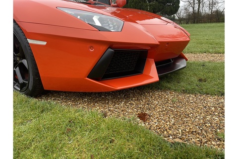 6.5 V12 LP 700-4 Coupe 2dr Petrol ISR 4WD Euro 5 (700 bhp)