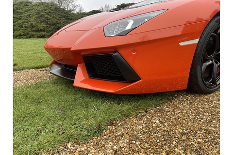 6.5 V12 LP 700-4 Coupe 2dr Petrol ISR 4WD Euro 5 (700 bhp)