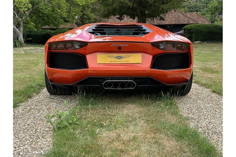 6.5 V12 LP 700-4 Coupe 2dr Petrol ISR 4WD Euro 5 (700 bhp)