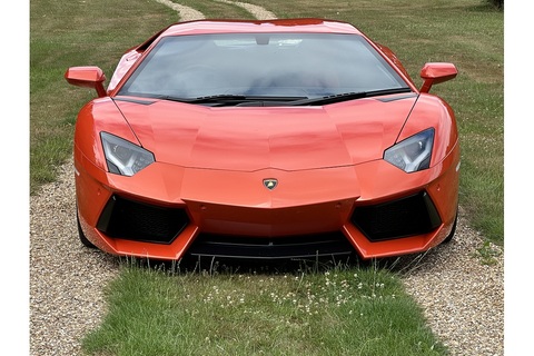 6.5 V12 LP 700-4 Coupe 2dr Petrol ISR 4WD Euro 5 (700 bhp)