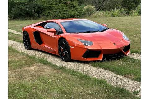 6.5 V12 LP 700-4 Coupe 2dr Petrol ISR 4WD Euro 5 (700 bhp)