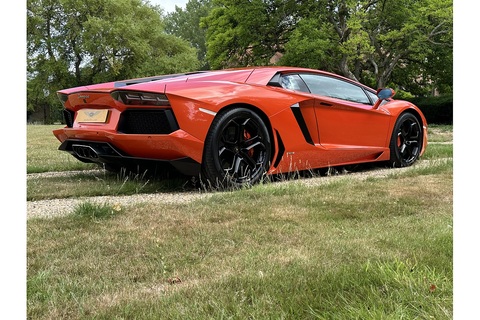 6.5 V12 LP 700-4 Coupe 2dr Petrol ISR 4WD Euro 5 (700 bhp)