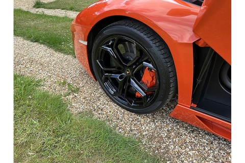 6.5 V12 LP 700-4 Coupe 2dr Petrol ISR 4WD Euro 5 (700 bhp)