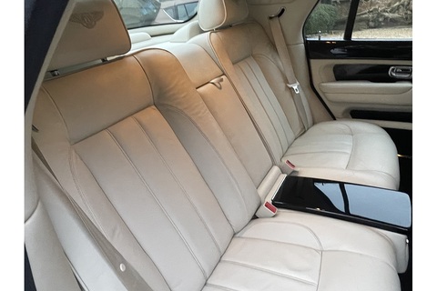 6.8 RL Saloon 4dr Petrol Automatic (465 g/km, 450 bhp)