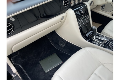 6.8 RL Saloon 4dr Petrol Automatic (465 g/km, 450 bhp)