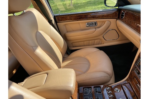 5.4 Saloon 4dr Petrol Automatic (405 g/km, 322 bhp)