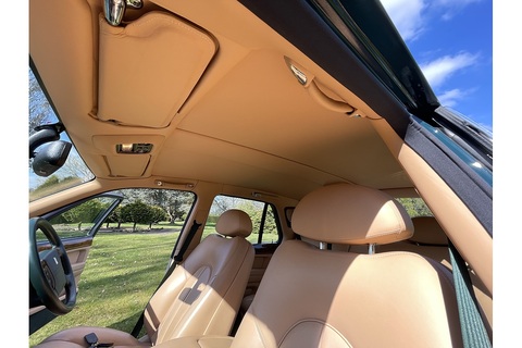 5.4 Saloon 4dr Petrol Automatic (405 g/km, 322 bhp)