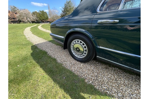 5.4 Saloon 4dr Petrol Automatic (405 g/km, 322 bhp)