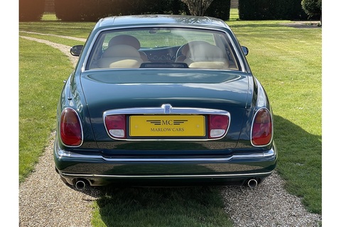 5.4 Saloon 4dr Petrol Automatic (405 g/km, 322 bhp)