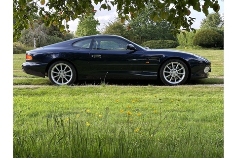 5.9 Vantage Coupe 2dr Petrol Automatic (460 g/km, 420 bhp)