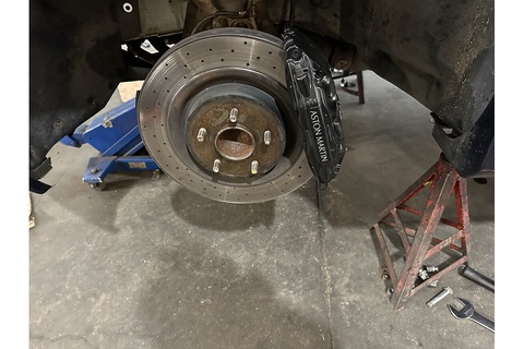 5.9 Vantage Coupe 2dr Petrol Automatic (460 g/km, 420 bhp)