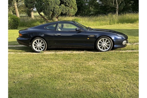 5.9 Vantage Coupe 2dr Petrol Automatic (460 g/km, 420 bhp)