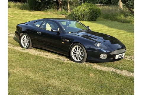 5.9 Vantage Coupe 2dr Petrol Automatic (460 g/km, 420 bhp)