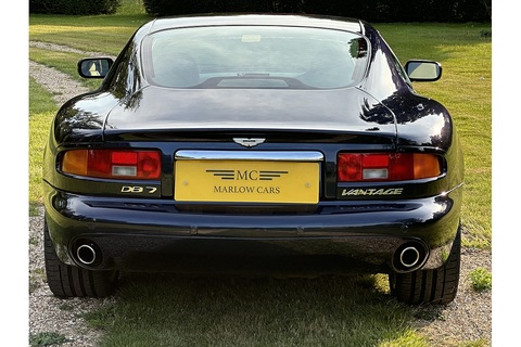 5.9 Vantage Coupe 2dr Petrol Automatic (460 g/km, 420 bhp)
