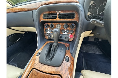 5.9 Vantage Coupe 2dr Petrol Automatic (460 g/km, 420 bhp)