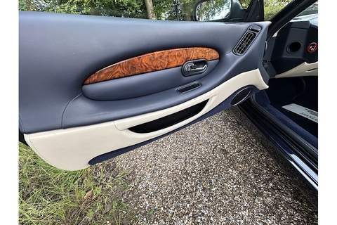 5.9 Vantage Coupe 2dr Petrol Automatic (460 g/km, 420 bhp)