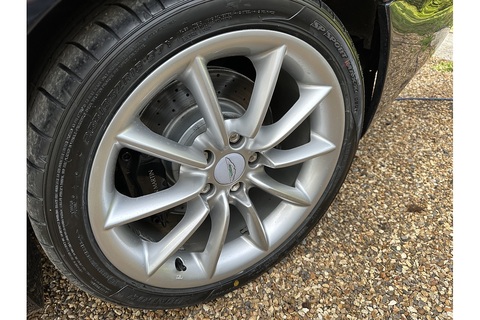 5.9 Vantage Coupe 2dr Petrol Automatic (460 g/km, 420 bhp)