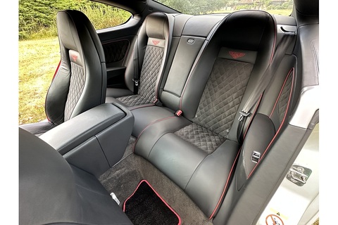 6.0 GT Supersports Coupe 2dr Petrol Automatic (388 g/km, 621 bhp)