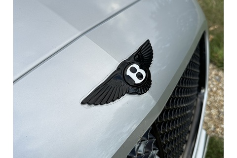 6.0 GT Supersports Coupe 2dr Petrol Automatic (388 g/km, 621 bhp)