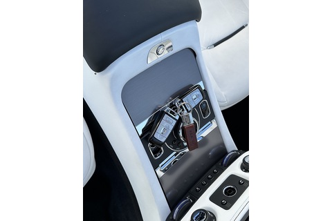 6.6 V12 Convertible 2dr Petrol Auto Euro 6 (563 bhp)