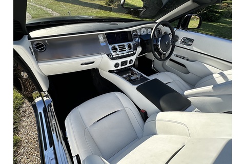 6.6 V12 Convertible 2dr Petrol Auto Euro 6 (563 bhp)