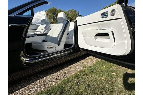 6.6 V12 Convertible 2dr Petrol Auto Euro 6 (563 bhp)