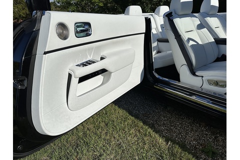 6.6 V12 Convertible 2dr Petrol Auto Euro 6 (563 bhp)