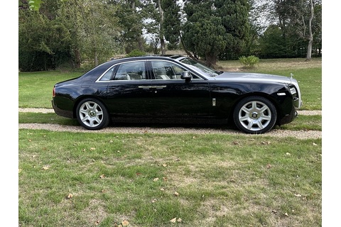 6.6 V12 Saloon 4dr Petrol Auto Euro 5 (563 bhp)