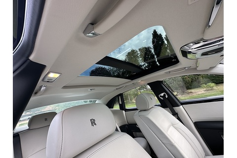 6.6 V12 Saloon 4dr Petrol Auto Euro 5 (563 bhp)