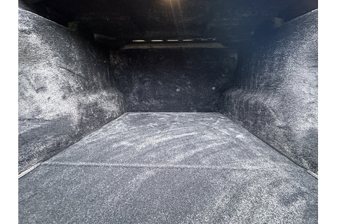 6.6 V12 Saloon 4dr Petrol Auto Euro 5 (563 bhp)