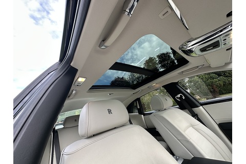 6.6 V12 Saloon 4dr Petrol Auto Euro 5 (563 bhp)