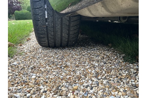 6.6 V12 Saloon 4dr Petrol Auto Euro 5 (563 bhp)