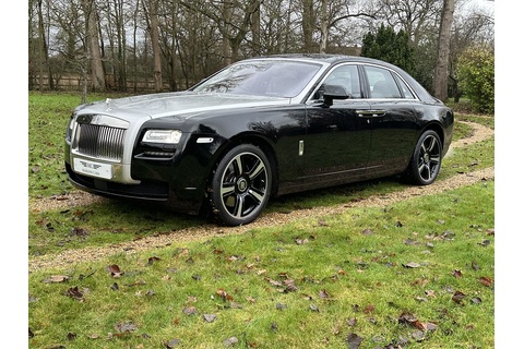 6.6 V12 Saloon 4dr Petrol Auto Euro 5 (563 bhp)