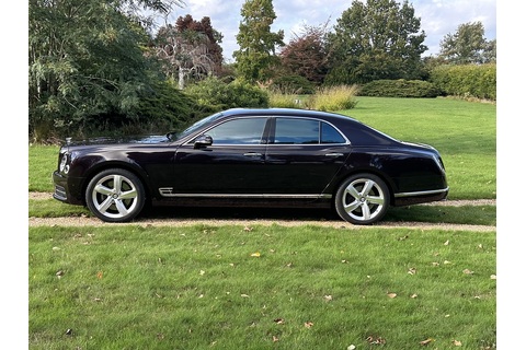 6.75 V8 Speed Saloon 4dr Petrol Auto Euro 6 (530 bhp)