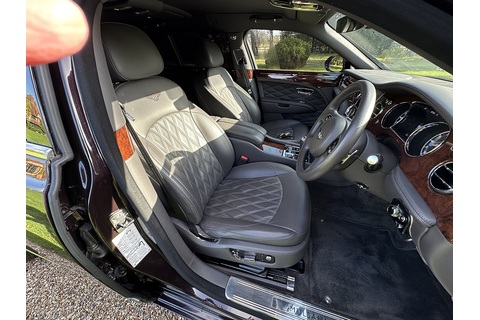 6.75 V8 Speed Saloon 4dr Petrol Auto Euro 6 (530 bhp)