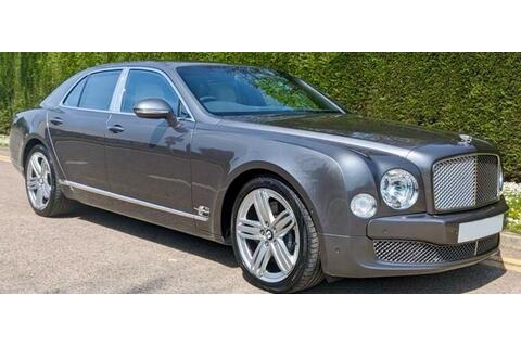 6.75 V8 Saloon 4dr Petrol Auto Euro 5 (505 bhp)