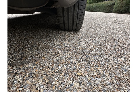 6.75 V8 Saloon 4dr Petrol Auto Euro 5 (505 bhp)