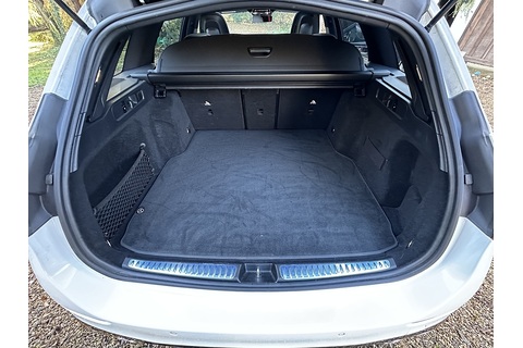 2.0 C43 MHEV AMG (Premium Plus) Estate 5dr Petrol Hybrid G-Tronic+ 4MATIC Euro 6 (s/s) (408 ps)