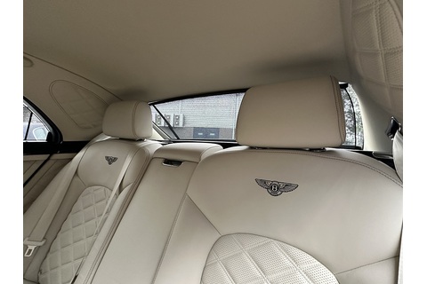 6.75 V8 Saloon 4dr Petrol Auto Euro 5 (505 bhp)